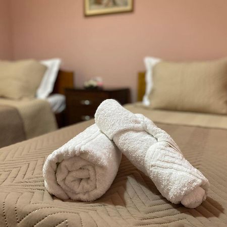 Gjirokastër Guest House Persa מראה חיצוני תמונה
