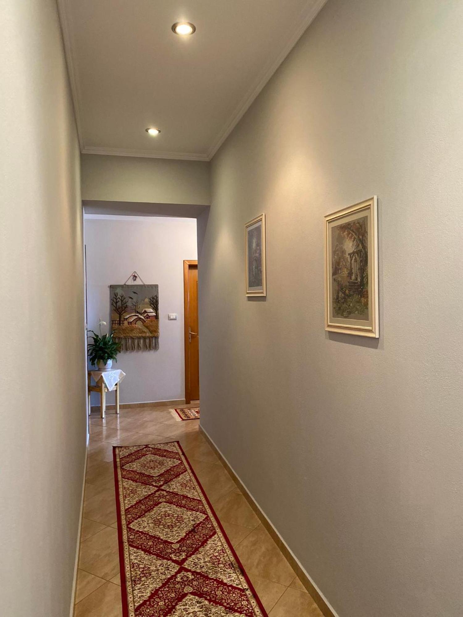 Gjirokastër Guest House Persa מראה חיצוני תמונה