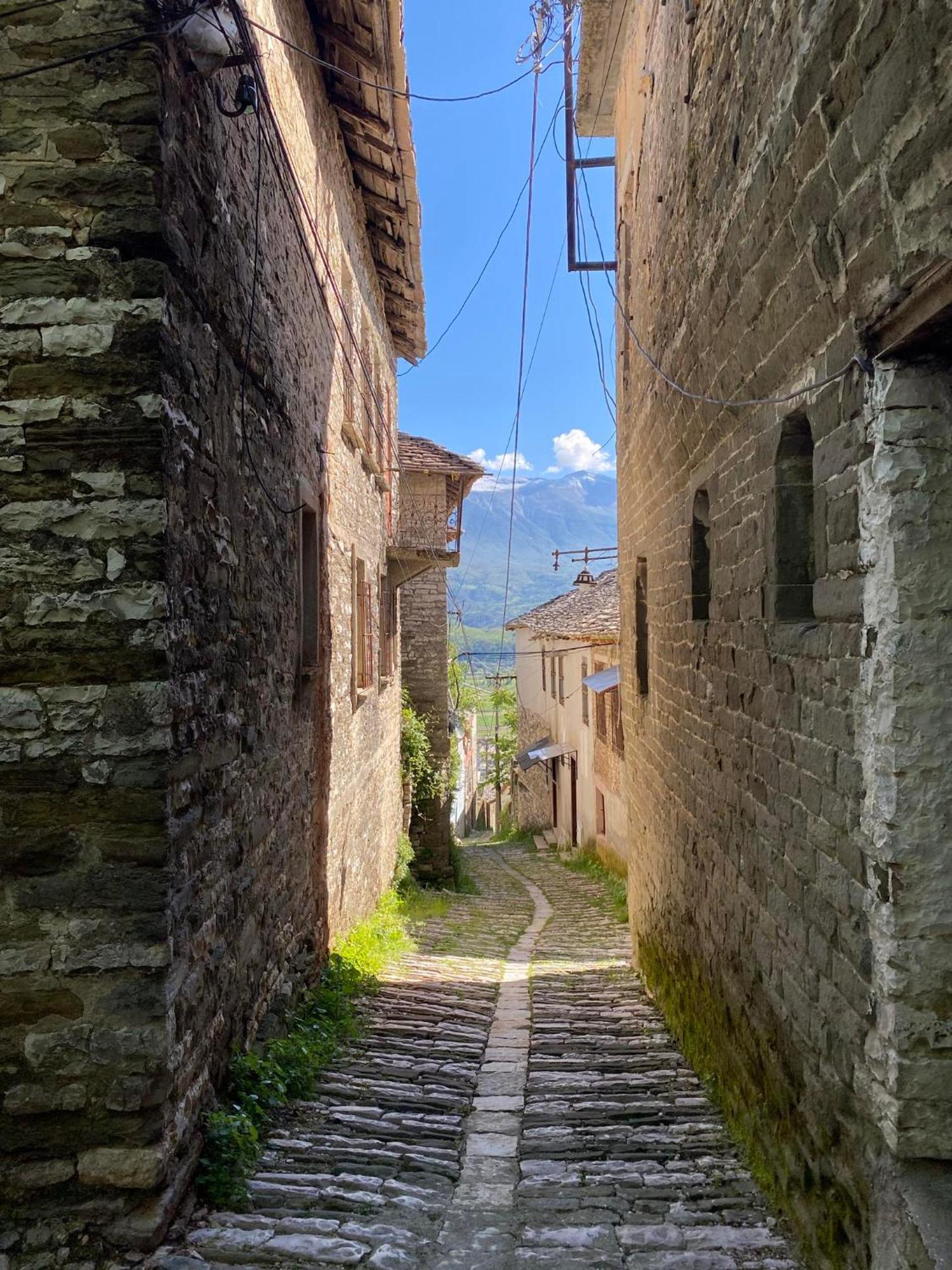 Gjirokastër Guest House Persa מראה חיצוני תמונה